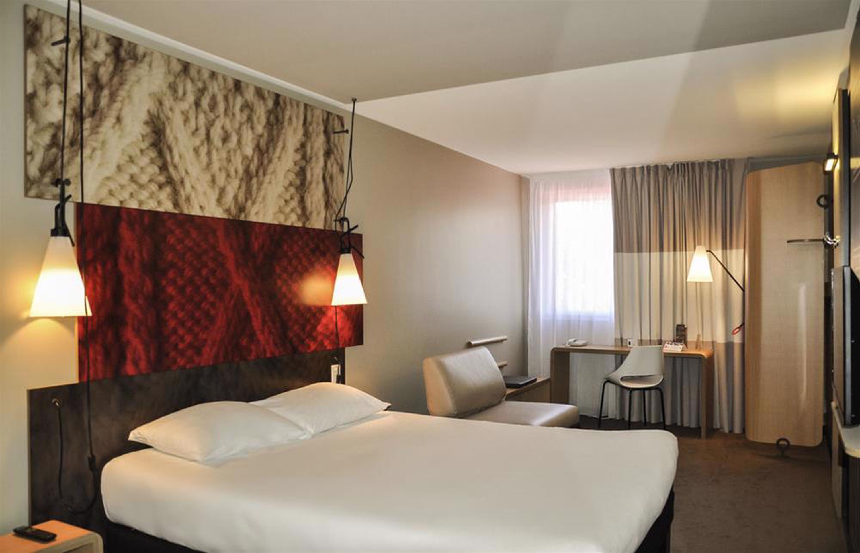 Ibis Paris Porte De Clichy Centre Luaran gambar