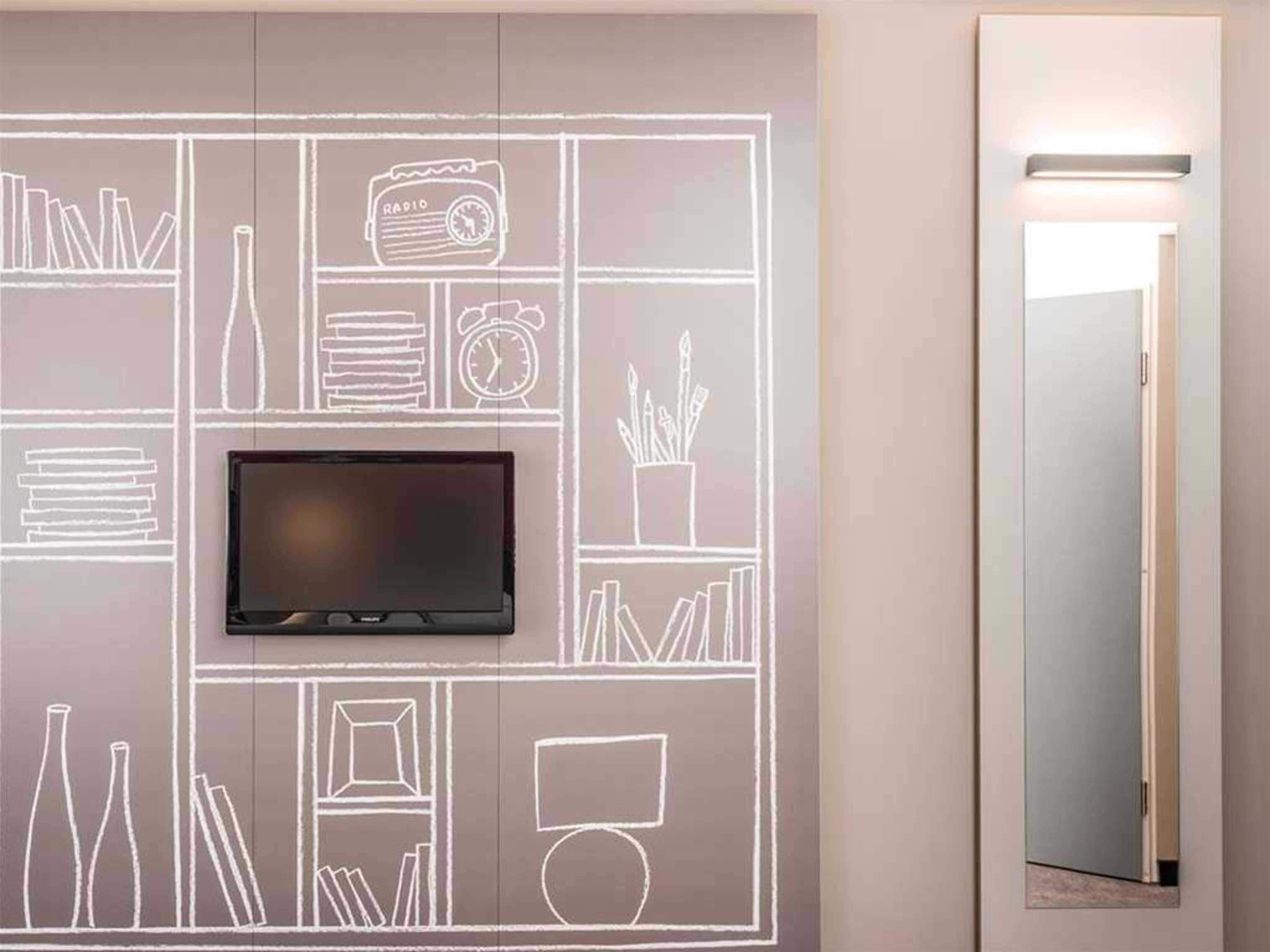 Ibis Paris Porte De Clichy Centre Luaran gambar